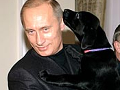 Δορυφορικό κολάρο στο σκυλί του Πούτιν Δορυφορικό κολάρο στο σκυλί του Πούτιν