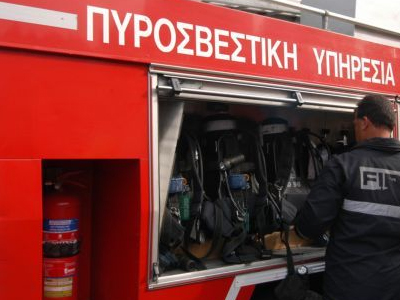 Πυρκαγιά σε πολυτελές όχημα