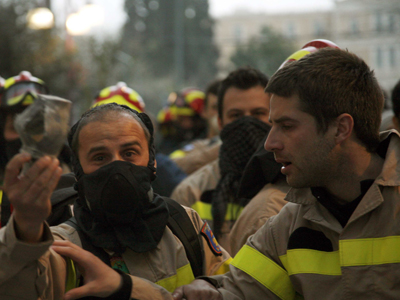 Πήραν… υποσχέσεις κι έφυγαν απλήρωτοι οι δασοπυροσβέστες