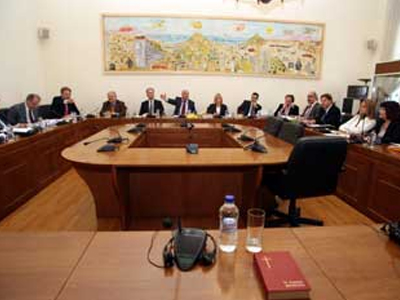 Ο συνεργάτης του πρωθυπουργού αιφνιδιαστικά στην Προανακριτική