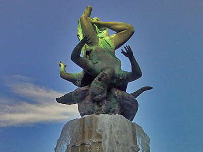 Γλύπτης στραγγαλίστηκε από το φουλάρι του