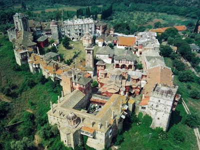 Ανοίγουν τραπεζικοί λογαριασμοί για το Βατοπέδιο