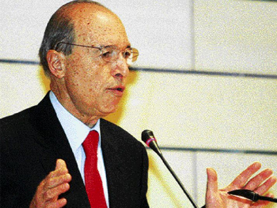 Πρόβλημα με Κ. Σημίτη και Προανακριτική Επιτροπή