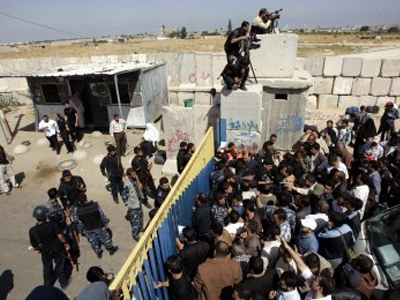 Ανοίγει το πέρασμα προς τη Γάζα η Αίγυπτος