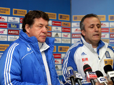 Ρεχάγκελ: Να υπερασπιστούμε την πρώτη θέση