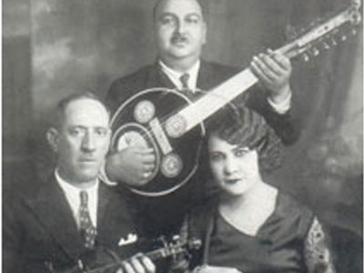 «Ρεμπέτικος παράπλους από τη Σμύρνη στον Πειραιά»