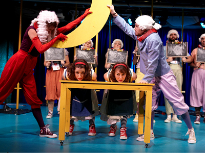 «Η ΑΛΙΚΗ ΣΤΗ ΧΩΡΑ ΤΩΝ ΘΑΥΜΑΤΩΝ» του Λούις Κάρολ