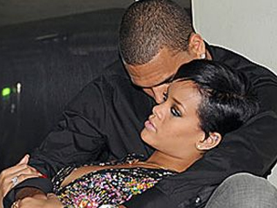 Μετά το ξύλο … η Ριάνα παντρεύτηκε τον Κρις Μπράουν