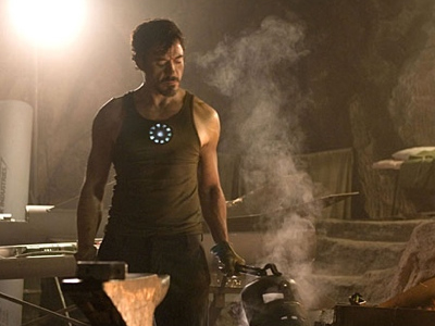 Από “Σιδερένιος άνθρωπος”, “Σέρλοκ Χολμς”