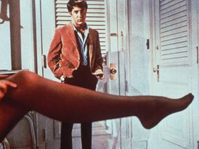 «Συνευρισκόταν» με ανήλικους για να… προστατέψει την κόρη της