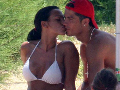 Ο Κριστιάνο Ρονάλντο σε τρυφερό τετ – α – τετ