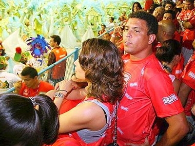 Ο Ρονάλντο στο καρναβάλι του Ρίο