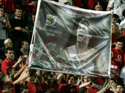 Η ομορφότερη γυναίκα στον κόσμο είναι… ο Cristiano Ronaldo