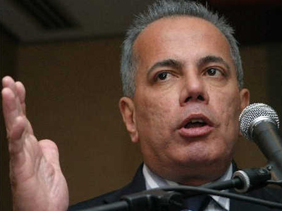 Διετάχθη η σύλληψη του εξόριστου Μανουέλ Ροζάλες