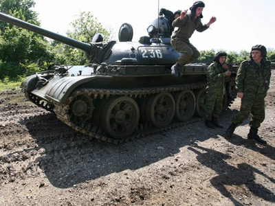 Με αργούς ρυθμούς η αποχώρηση των ρωσικών δυνάμεων