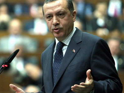 Σε ένα μήνα ο Τούρκος πρωθυπουργός στην Αθήνα