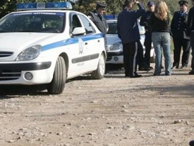 Σκότωσε τον συμπέθερό του και μαχαίρωσε την γυναίκα, τη μητέρα και την αδερφή του