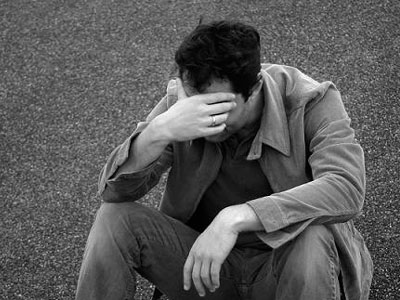 Η κατάθλιψη του πατέρα κατά την εγκυμοσύνη φέρνει κλάμα στο μωρό