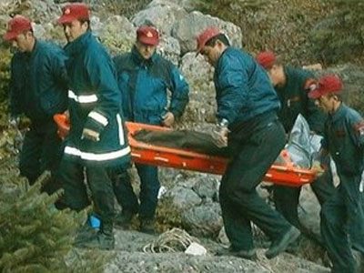 Έπεσαν σε χαράδρα 150 μέτρων και σώθηκαν!