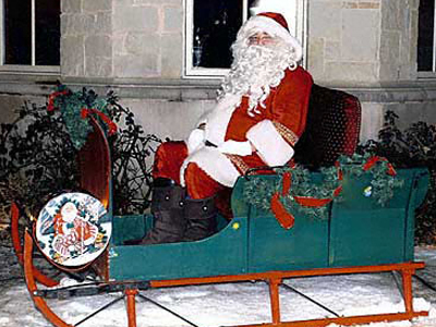 Τον χτύπησαν γιατί τραγουδούσε τα κάλαντα