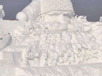 Εντυπωσιακά γλυπτά από πάγο