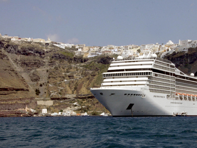 Διακινούσε ναρκωτικά μέσω του ανήλικου γιου του