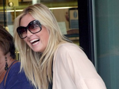 Shopping therapy πριν το πρώτο σερβίς