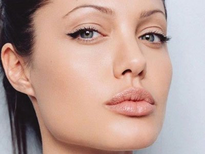 Αναδείξτε το δυνατό σας σημείο… τα χείλη σας!