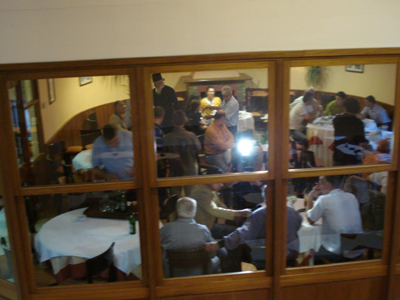 Στα ”μουλωχτά” συνάντηση αξιωματούχου του ΟΗΕ με καταπιεσμένους ”Μακεδόνες” Στα ”μουλωχτά” συνάντηση αξιωματούχου του ΟΗΕ με καταπιεσμένους ”Μακεδόνες”