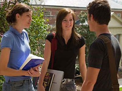 Η ωραία εμφάνιση «ανεβάζει» τους βαθμούς στο σχολείο