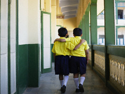 “Κομμένες” οι αγκαλιές