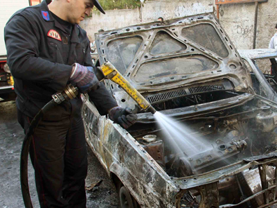 Απανθρακώθηκε μέσα στο αυτοκίνητό του