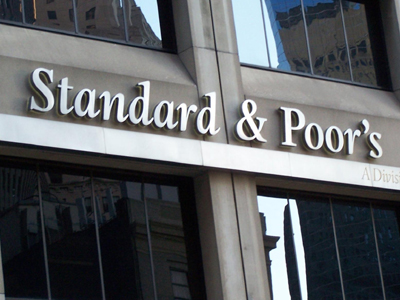 Κλυδωνισμοί στην αγορά ομολόγων των ΗΠΑ λόγω βρετανικού χρέους