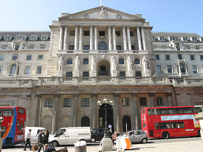 Αμετάβλητα τα Βρετανικά επιτόκια