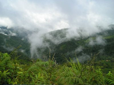 Πτώση στρατιωτικού ελικοπτέρου στην Βενεζουέλα