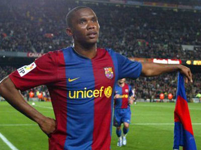 Ετό , Τέβες και Βίγια οι υποψήφιοι αντικαταστάτες του Αντριάνο