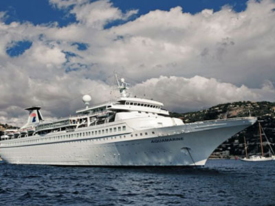 Νεκρός τουρίστας σε πλοίο