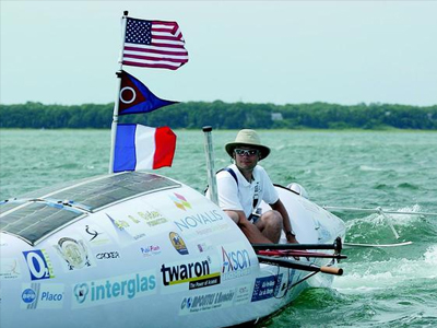 Επιχείρηση διάσωσης άνδρα που διέσχιζε τον Ατλαντικό με κανό Επιχείρηση διάσωσης άνδρα που διέσχιζε τον Ατλαντικό με κανό