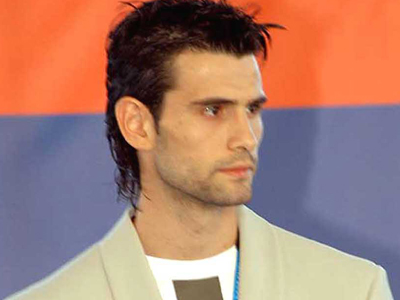 Περάκη – Μουρούτσος: Περιμένοντας την κόρη