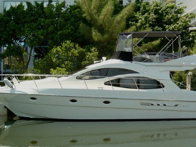 Διαρροή καυσίμων στο λιμάνι της Πρέβεζας από θαλαμηγό που βυθίστηκε