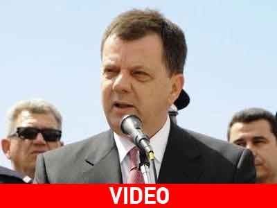 Τρομοκρατικό χτύπημα η βόμβα στο σπίτι του Π. Χηνοφώτη; Τρομοκρατικό χτύπημα η βόμβα στο σπίτι του Π. Χηνοφώτη;