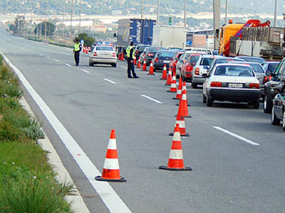 Αρκετά τροχαία από διαρροή λαδιού