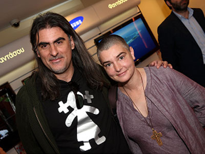 Στη συνέντευξη Τύπου του Φίλιππου Πλιάτσικα και της Sinead O’ Connor