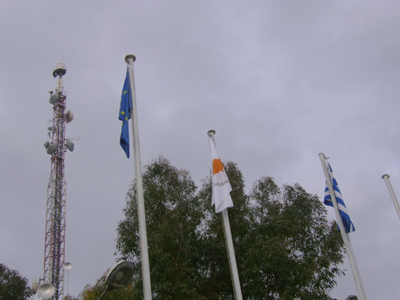 Χωρίς ελληνική σημαία, το ΡΙΚ