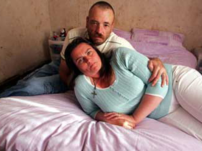 Από το κρεβάτι στο… κρατητήριο!