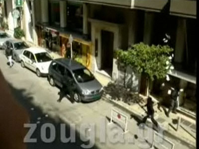 Αποφασισμένος για καρατομήσεις ο Αττικάρχης