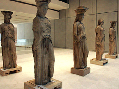 2012: έτος επιστροφής;