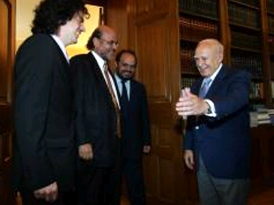 Συνάντηση του Προέδρου της Δημοκρατίας Κ. Παπούλια με τον διακεκριμένο Έλληνα καθηγητή στο ΜΙΤ, Κ. Δασκαλάκη