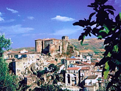 «Υπό παρακολούθηση» τέθηκαν 14 σχολεία στη Σικελία για τη γρίπη των χοίρων