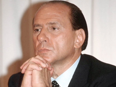 «Μαύρο» στο νομοσχέδιο Μπερλουσκόνι για τους λαθρομετανάστες